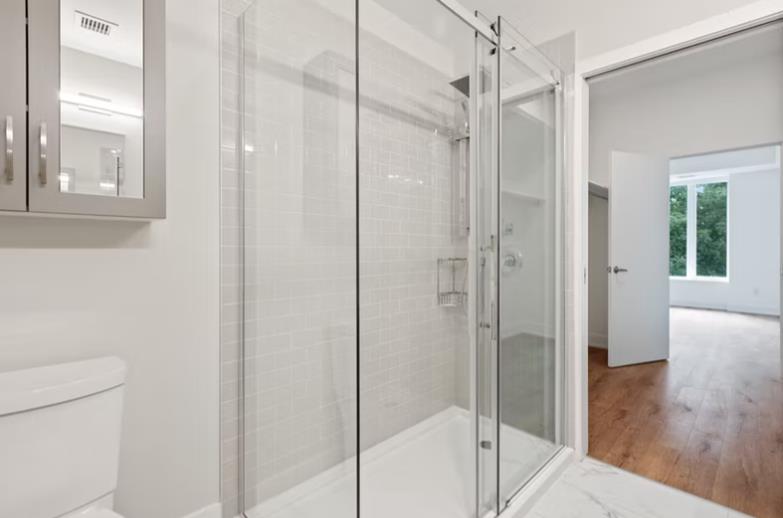 Lone Star Glass and Aluminum: Service Image-12 Lone Star Glass and Aluminum: Service Image-12