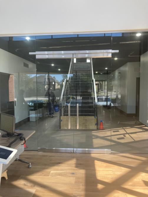 Lone Star Glass and Aluminum: Service Image-15 Lone Star Glass and Aluminum: Service Image-15