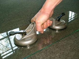 Lone Star Glass and Aluminum: Service Image-5 Lone Star Glass and Aluminum: Service Image-5